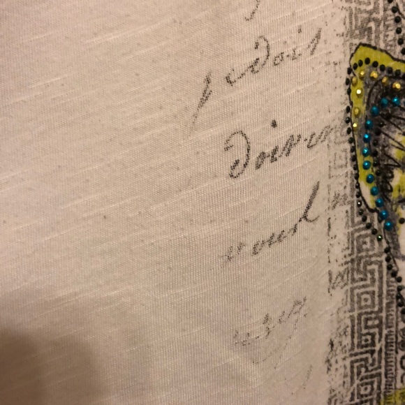 Lattice back Embellished Butterfly tee from CATO - Picture 4 of 5